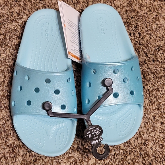 CROCS Other - CROCS CLASSIC SLIDES NEW